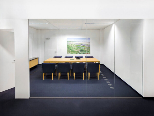 Büro Raum Fotografie des Immobilienfotografen Dirk Baumbach.