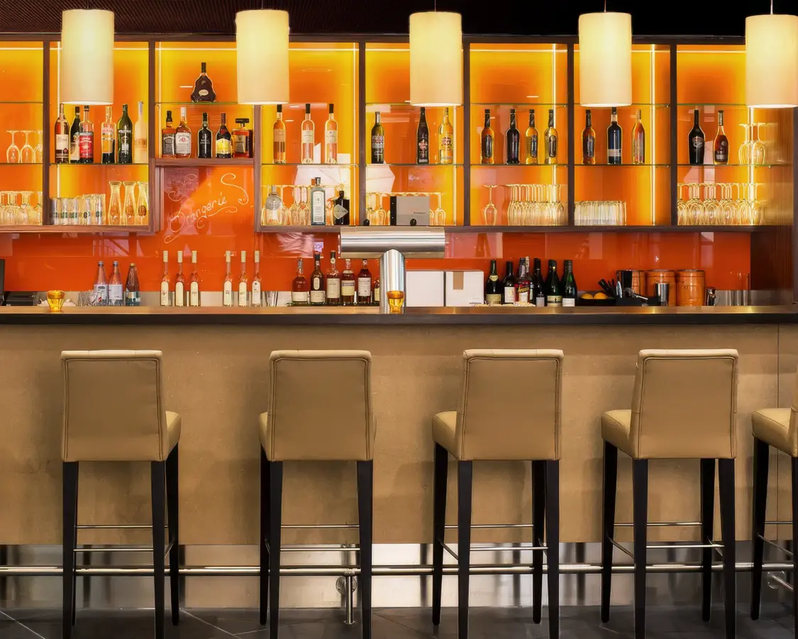 Die Bar des Hotels. Copyright: Hotelfotografie Dirk Baumbach.