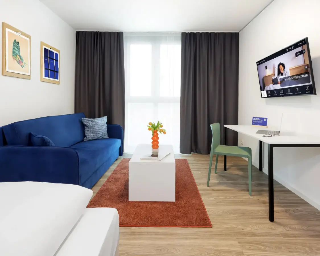 Hotelfotografie für Smartments. Das Foto zeigt ein Standard Einzelzimmer.